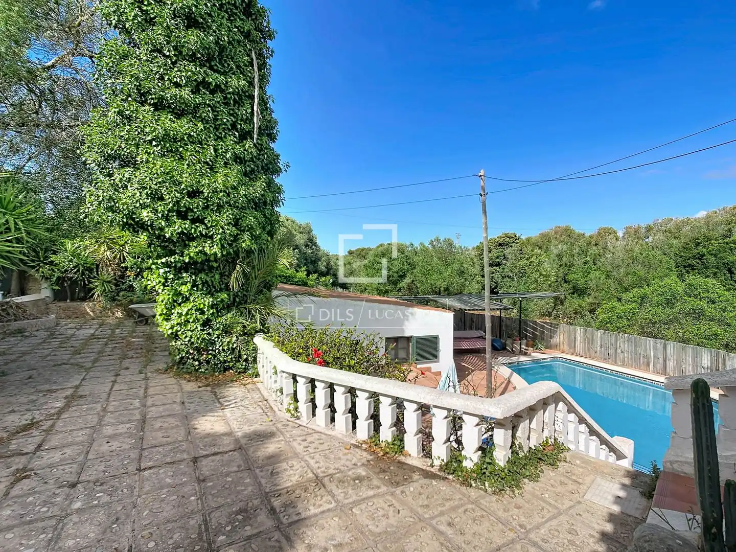 Vista exterior de Finca rústica en venda en Ciutadella de Menorca amb Aire condicionat, Jardí privat i Terrassa
