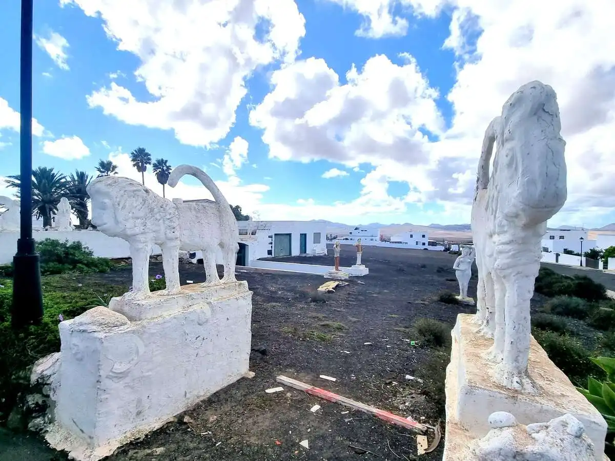 Finca rústica en venta en Villa de Teguise