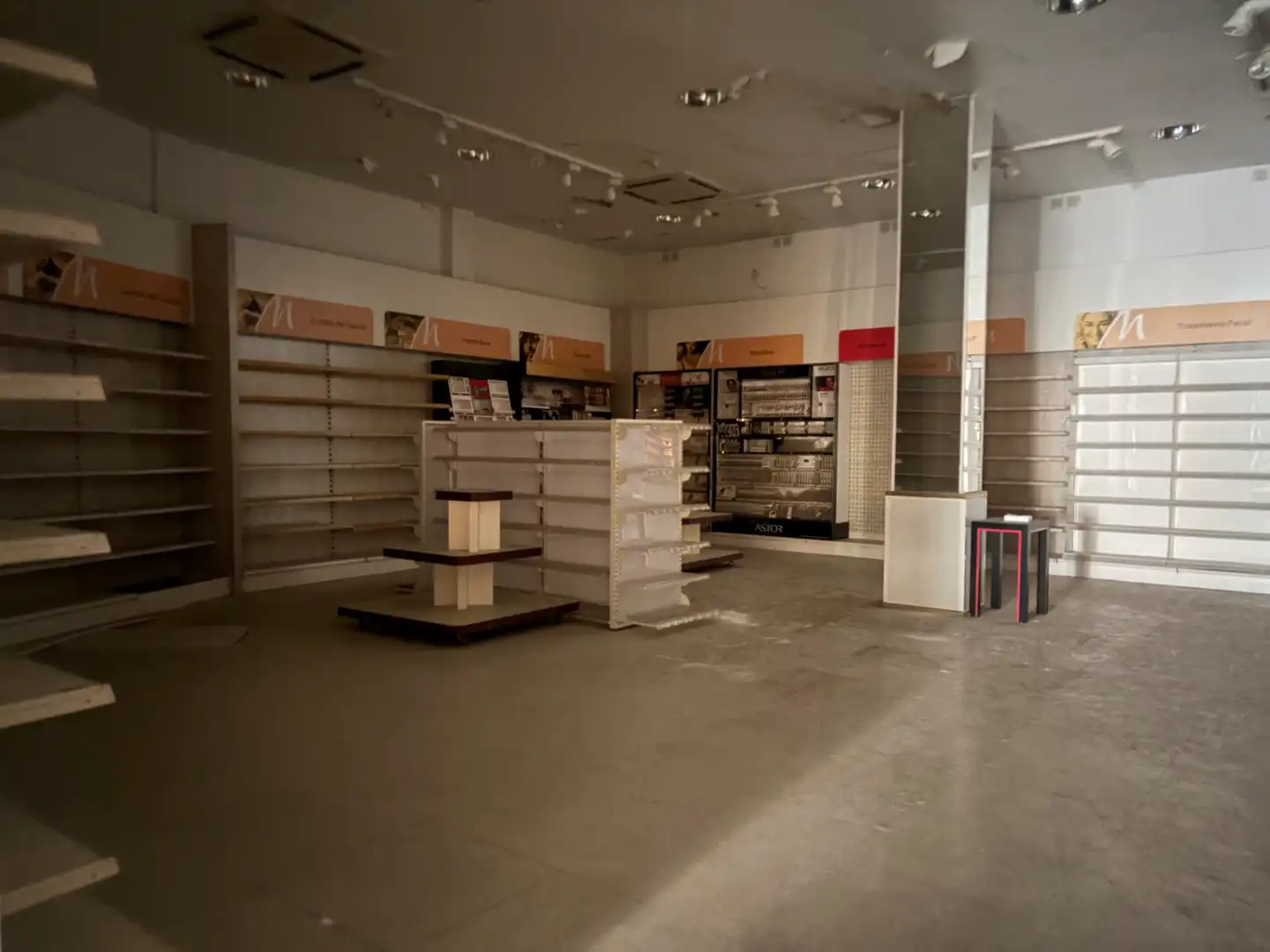 Local comercial en venda a Calle Rey, imagen 3
