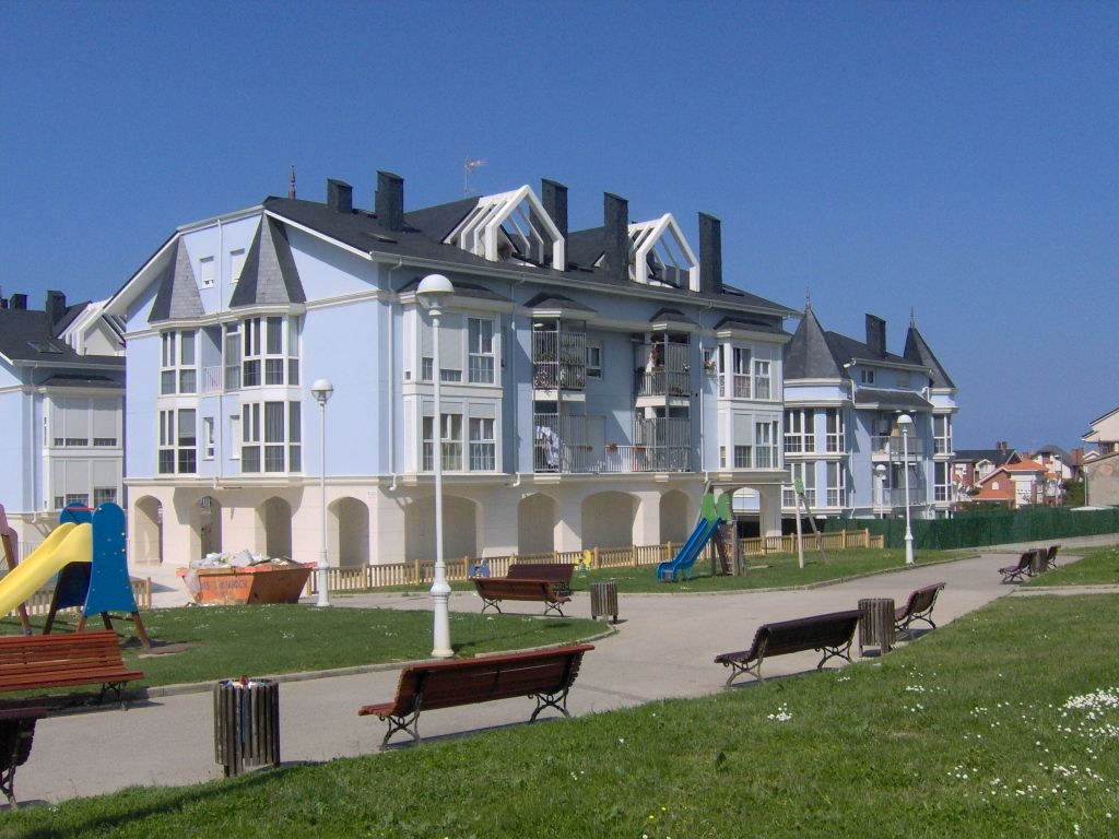 Exterior view of Premises to rent in Piélagos