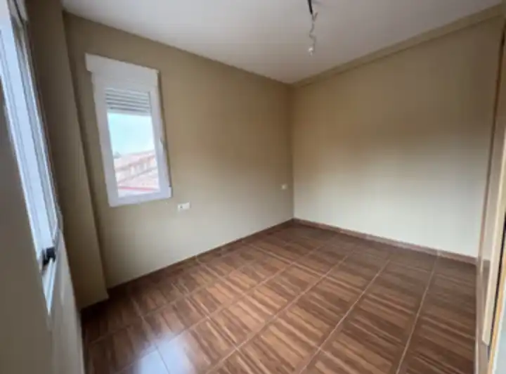 Habitación de Casa adosada de alquiler en Serra con Jardín privado, Terraza y Horno