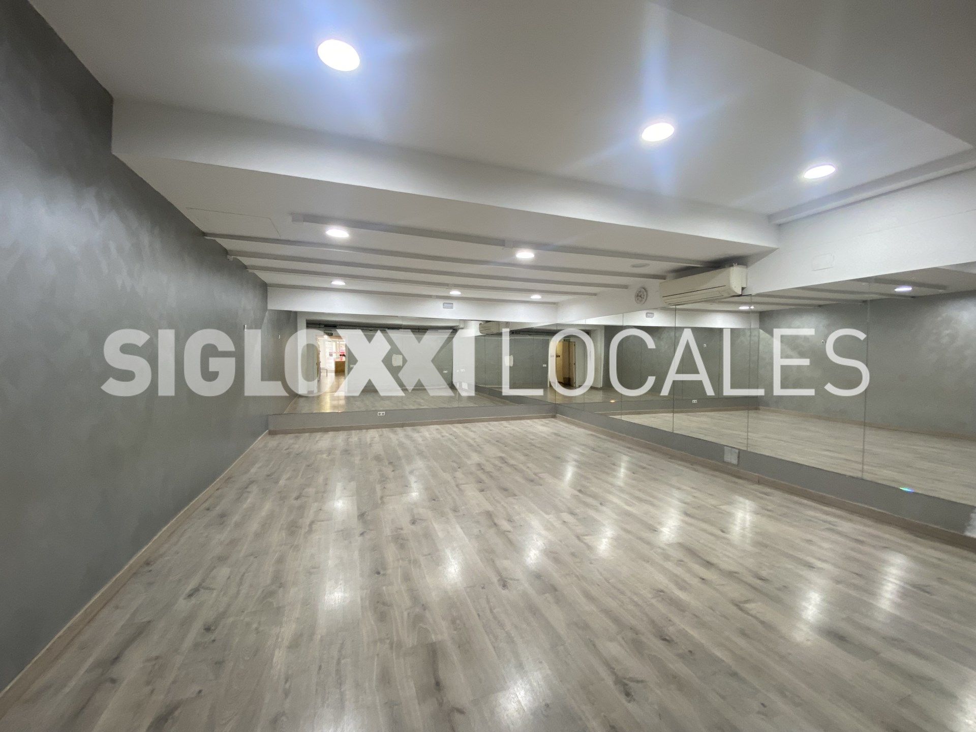 Local en venda en  Barcelona Capital amb Aire condicionat