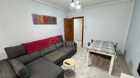 Foto 3 de Pis de lloguer a Calle Pintores, Vidal, Salamanca Capital