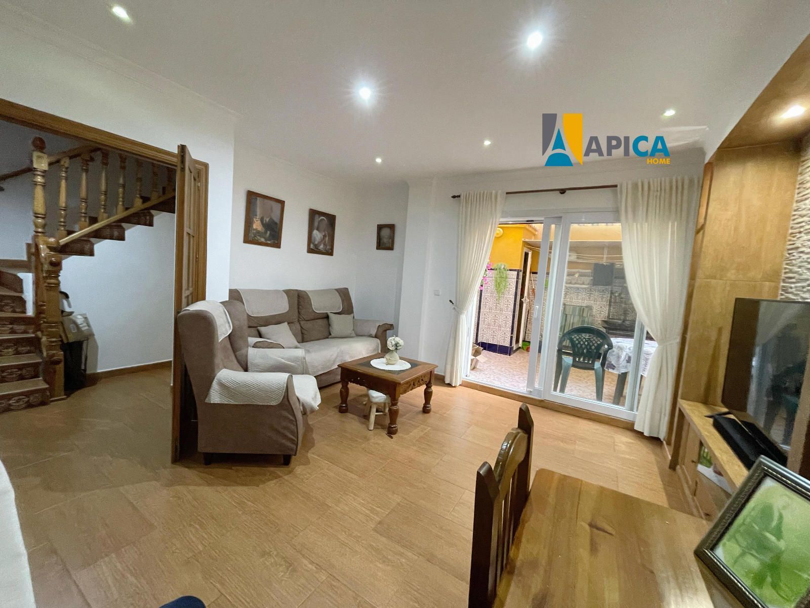Exterior view of House or chalet for sale in La Línea de la Concepción  with Private garden