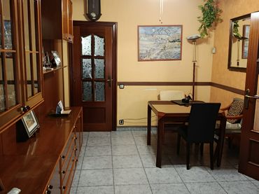 Appartamento con balcone in vendita a Carrer de Coll i Pujol