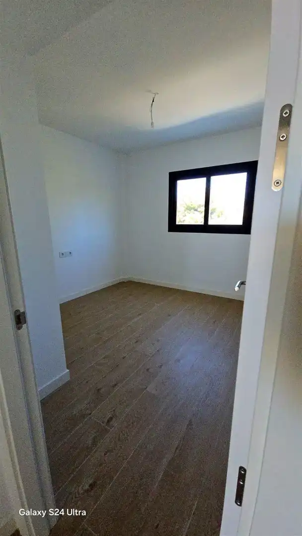 Dormitori de Apartament en venda en Estepona amb Aire condicionat i Terrassa