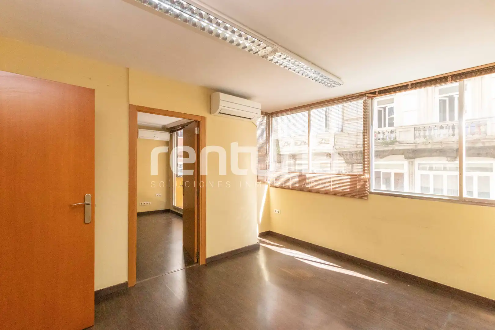 Büro mit Terrasse zur Miete in Carrer de les Garrigues, imagen 4