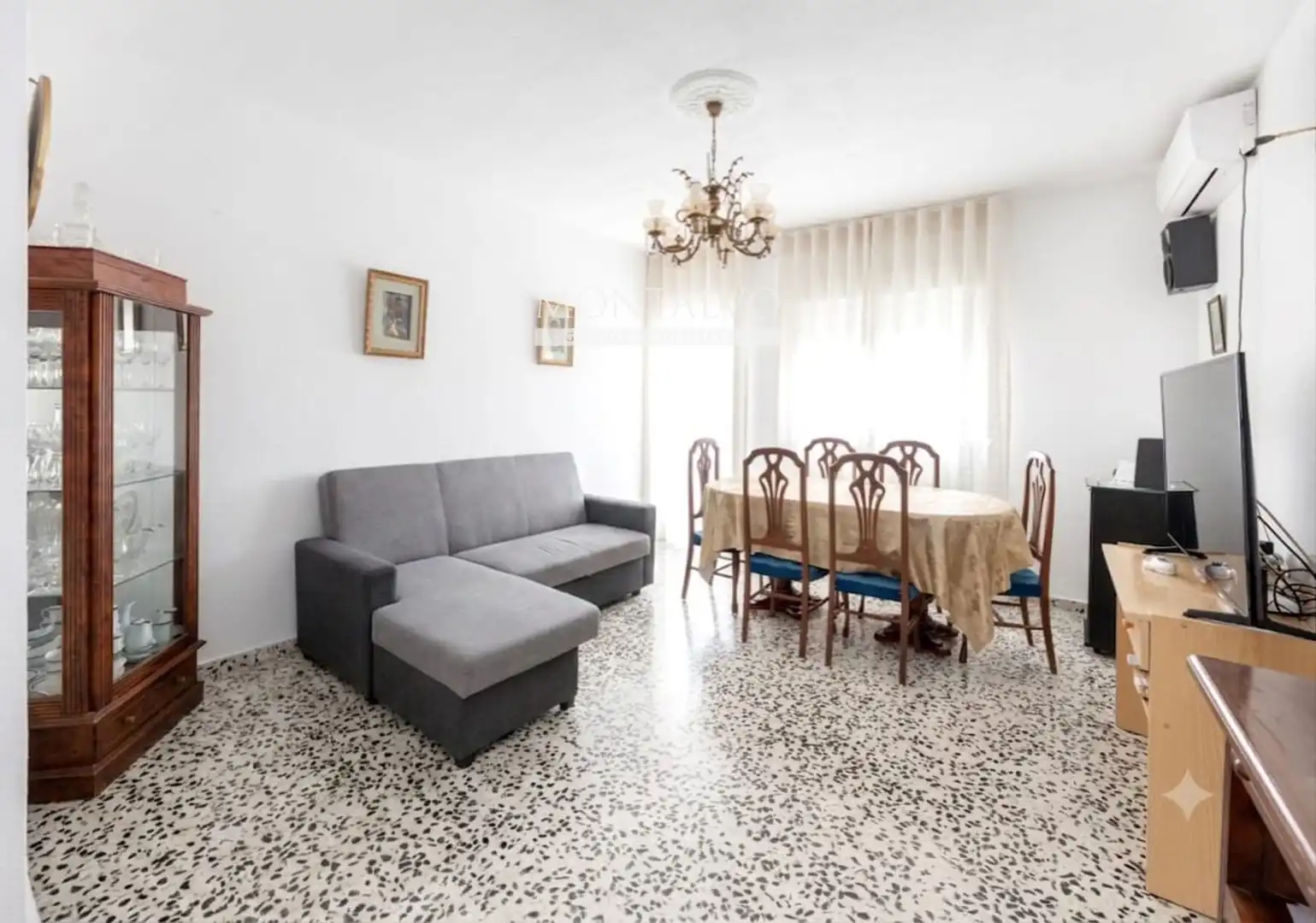 Sala de estar de Piso en venta en Atarfe con Aire acondicionado, Calefacción y Terraza