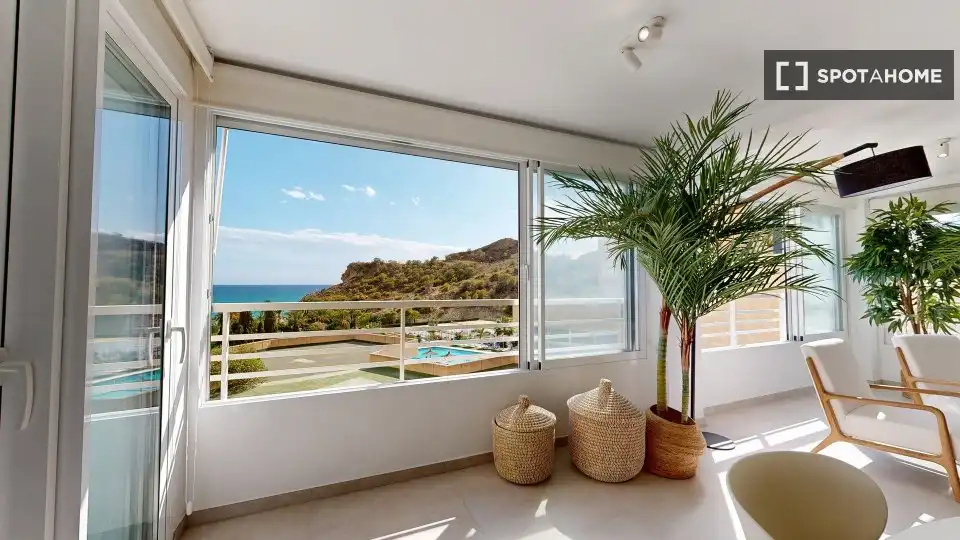 Room in Poble Nou - Montiboli