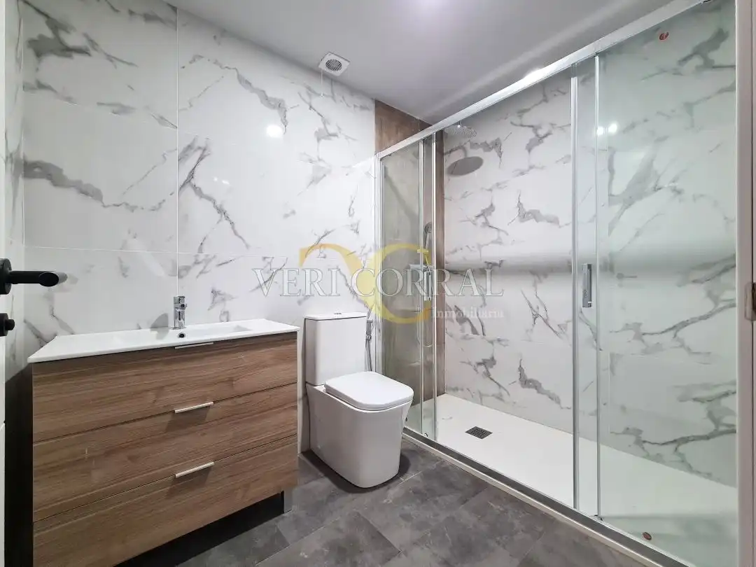 Bathroom of Flat for sale in Gijón   with Heating and Alarm