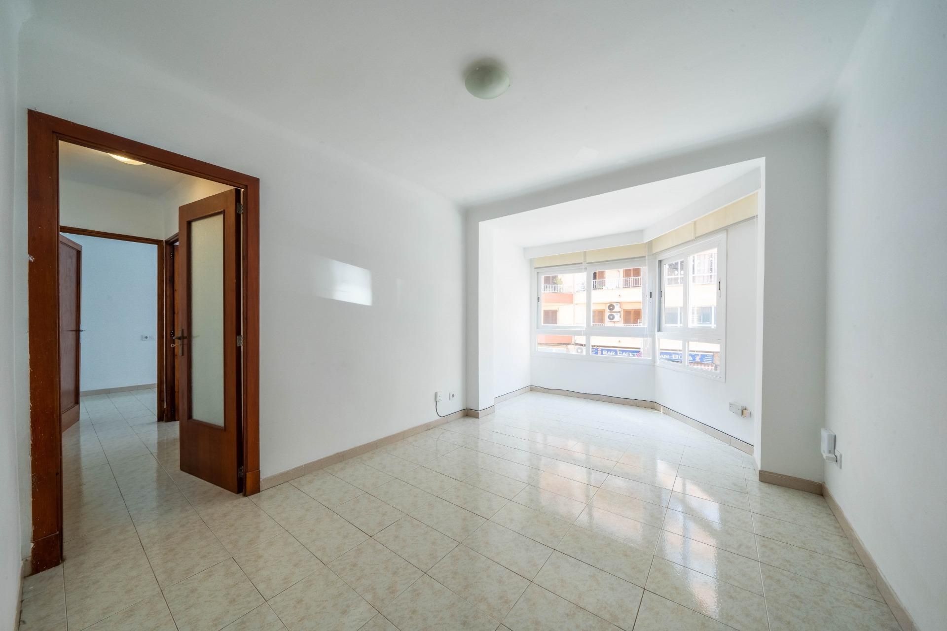 Flat for sale in Calle SANT DAMAS, La Soledat Nord, Llevant