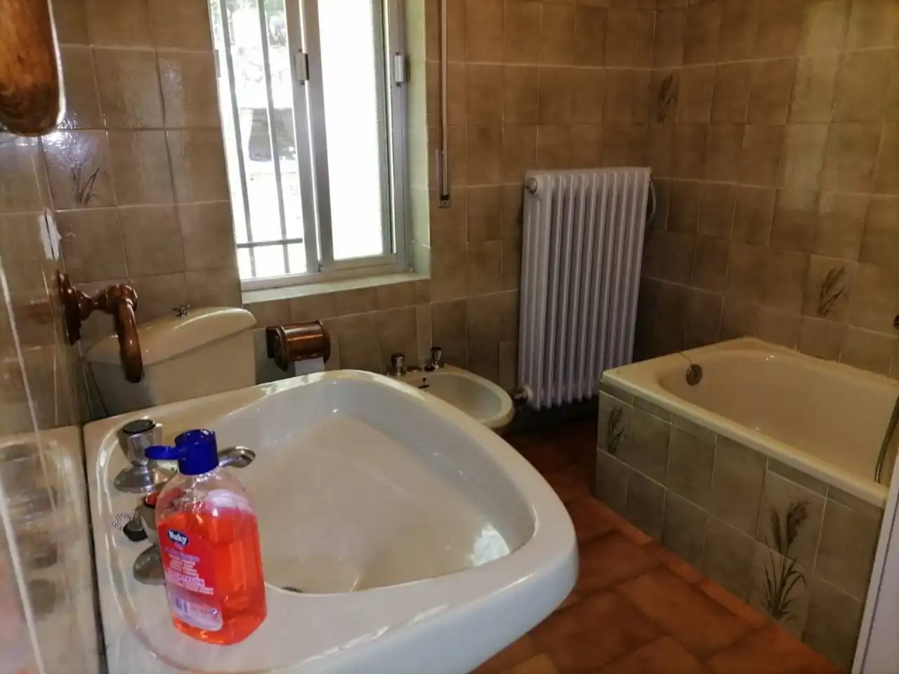 Bathroom of Country homes for sale in Navasfrías  with Heating, Private garden and Terrace