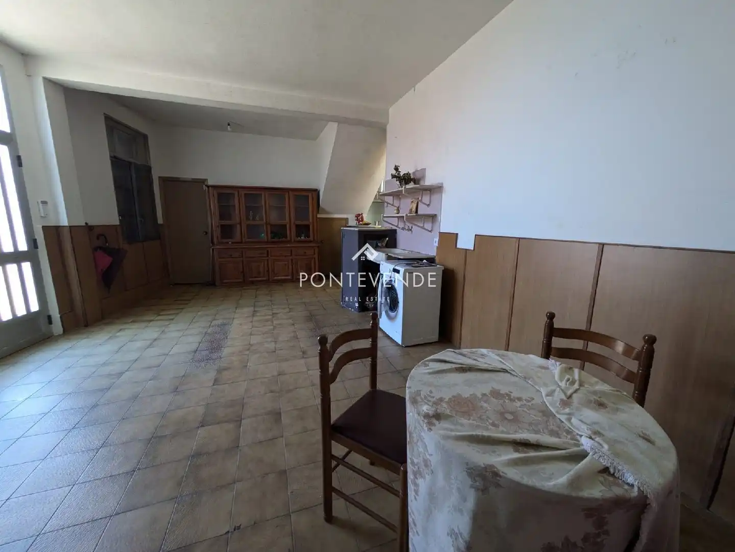 Cuina de Casa o xalet en venda en Pontevedra Capital  amb Calefacció i Terrassa