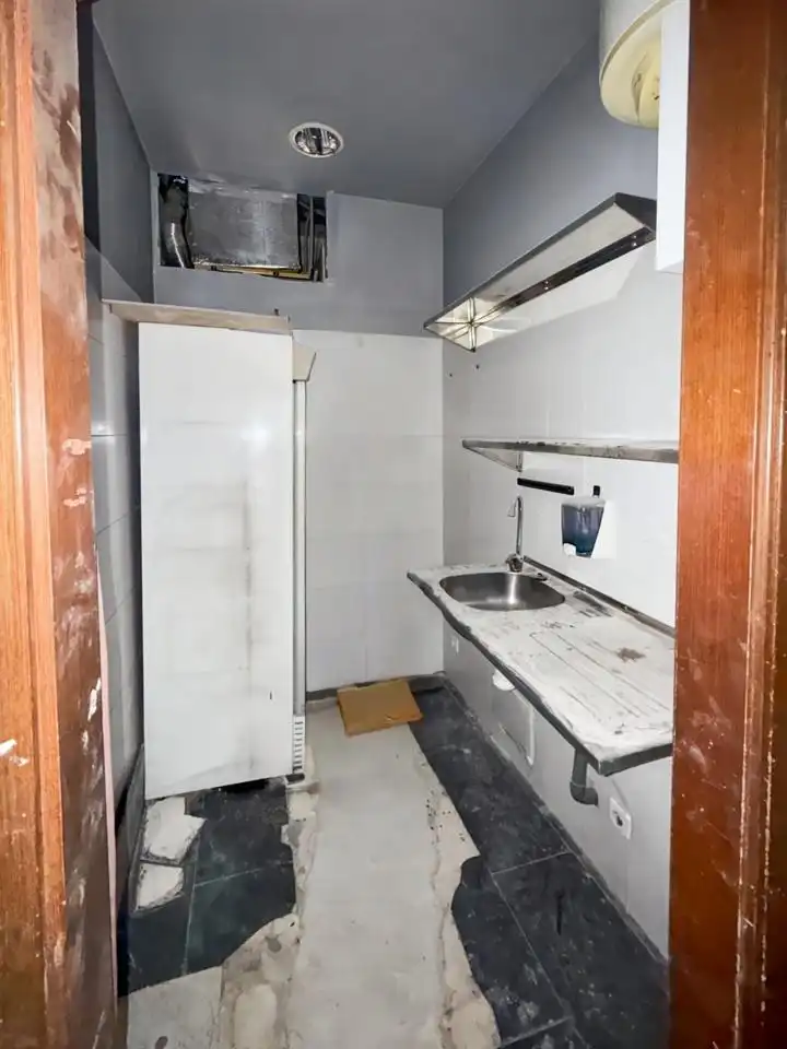 Kitchen of Commercial properties for rent in Madrid
