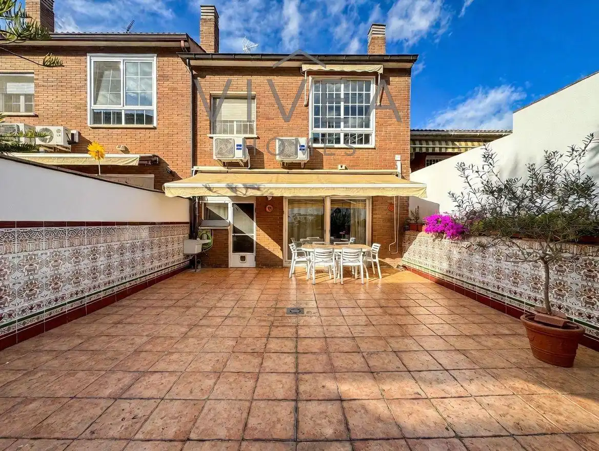 Casa o chalet en venta en Can Fatjó - Sant Jordi Park - Plana del Castell