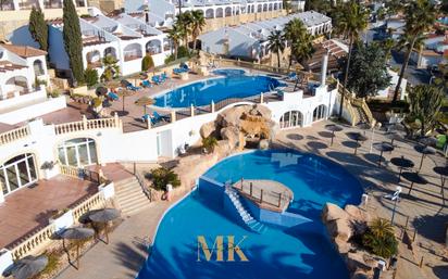 Piscina de Apartament en venda en Calpe / Calp amb Aire condicionat, Terrassa i Moblat