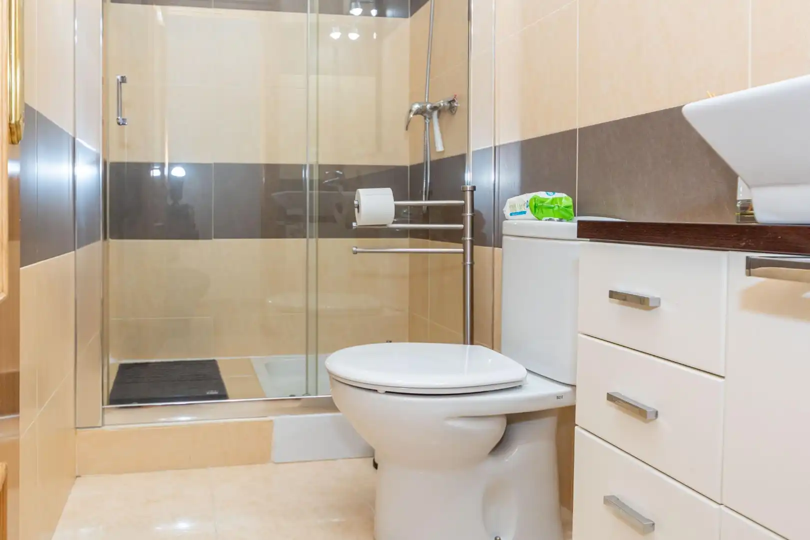 Bathroom of Flat for sale in Guadix