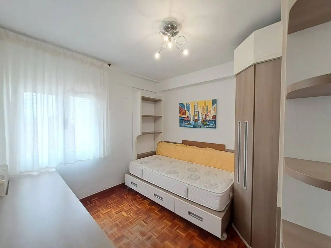 Bedroom of Flat for sale in Burgos  with Heating