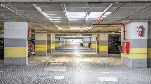 Photo 2 of Garage for rent in Calle Doctor Ferran, 11, Pedralbes, Barcelona Capital