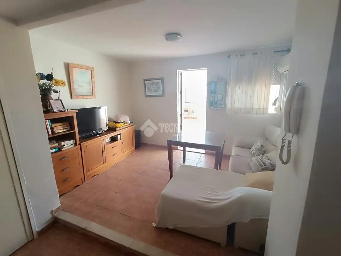 Sala d'estar de Dúplex en venda en Sevilla amb Aire condicionat, Terrassa i Moblat