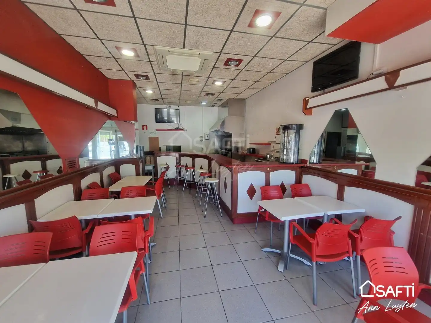 Local en venta en Vilatenim