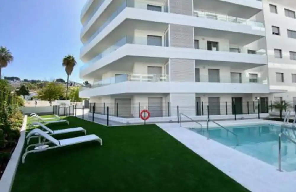 Piscina de Apartament de lloguer en Marbella amb Aire condicionat, Terrassa i Traster