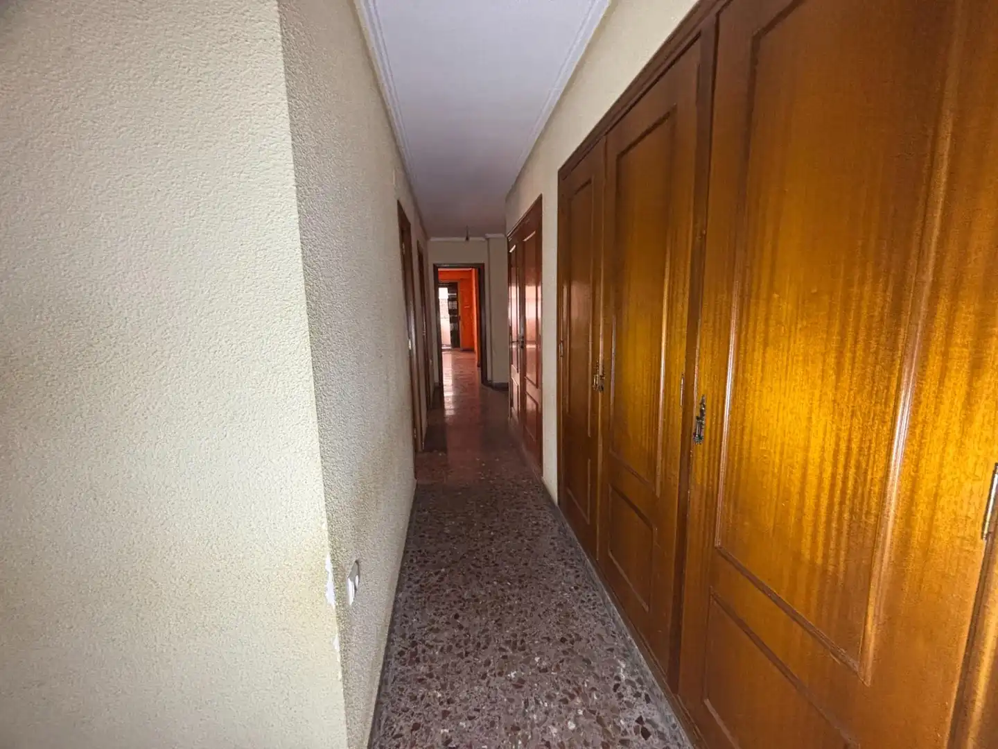 Wohnung zum Verkauf in Valencia mit Terrasse und Balkon