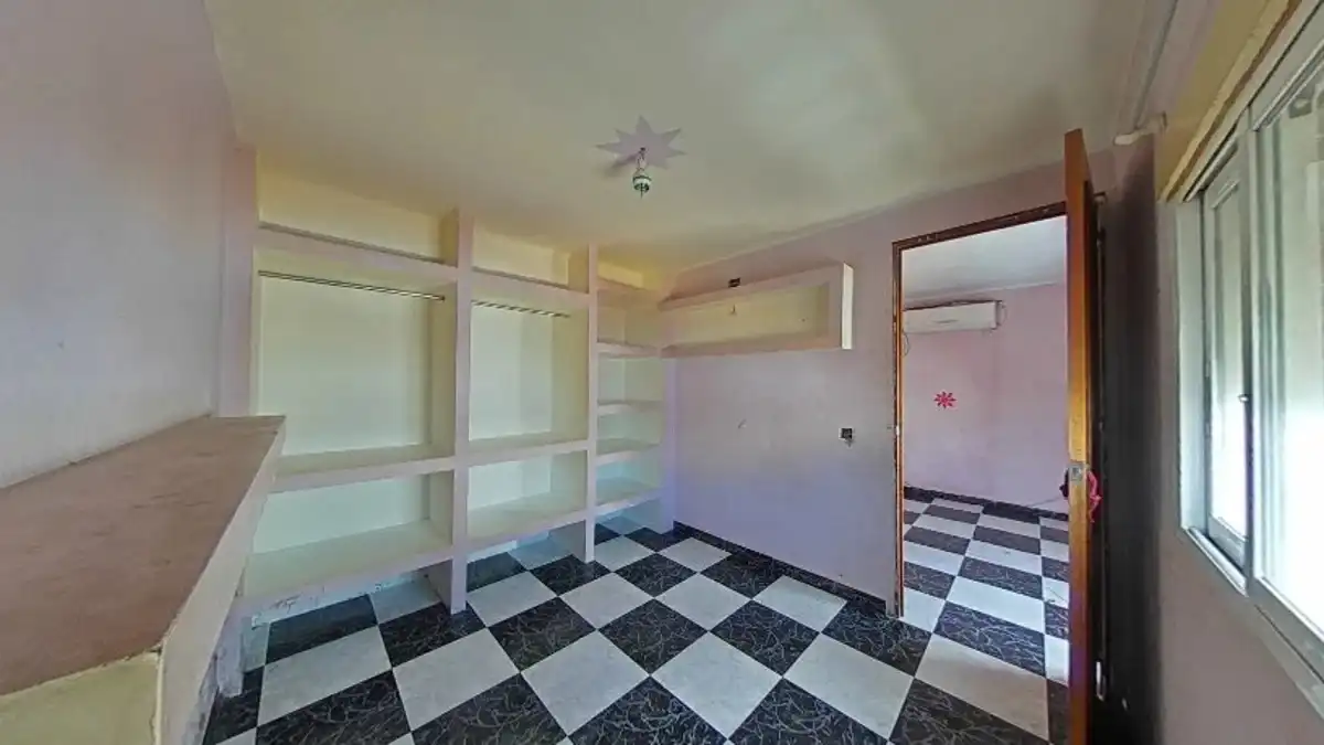 Bedroom of Flat for sale in Sevilla