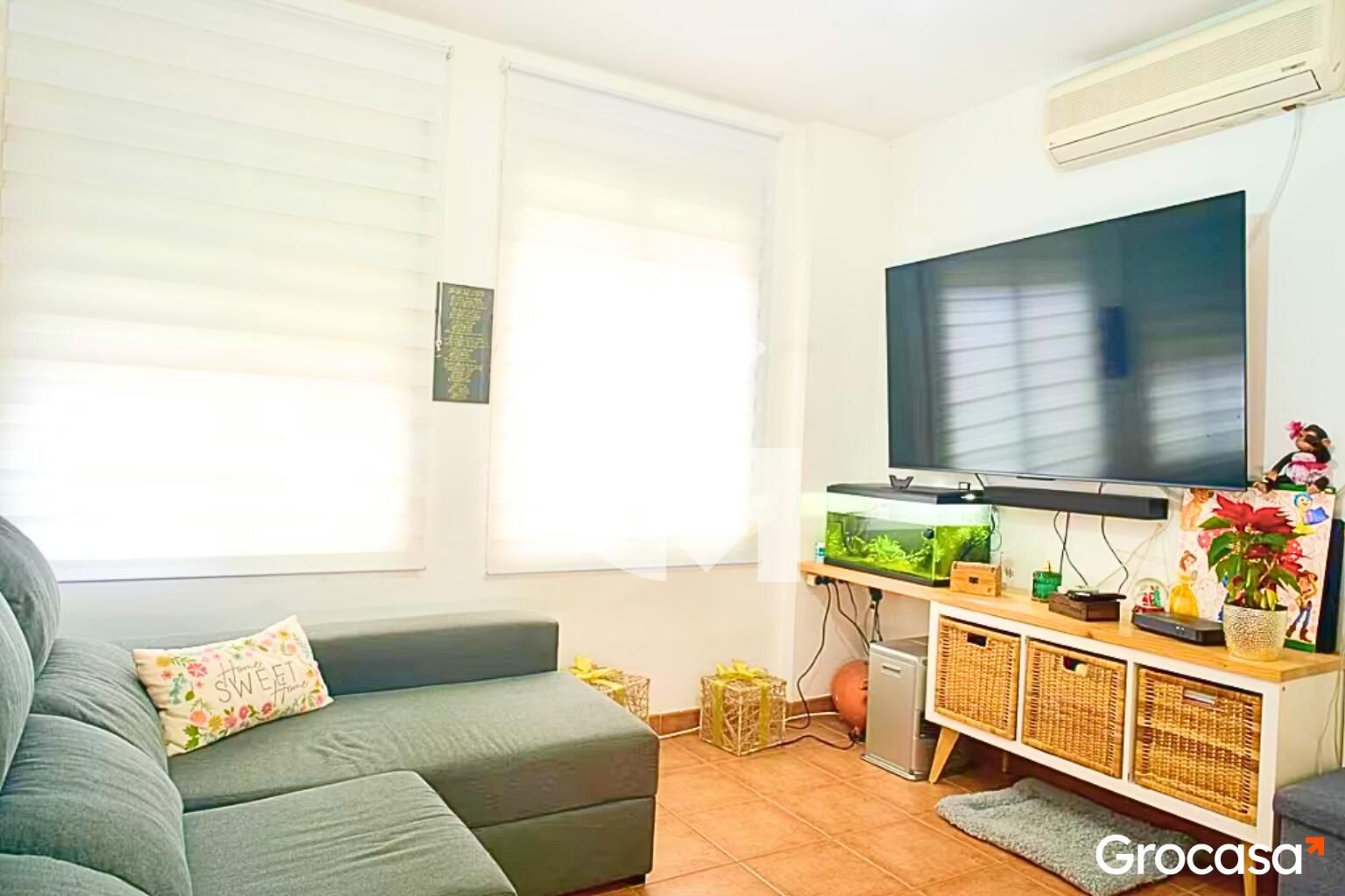 Living room of Flat for sale in Vilanova i la Geltrú  with Heating and Balcony