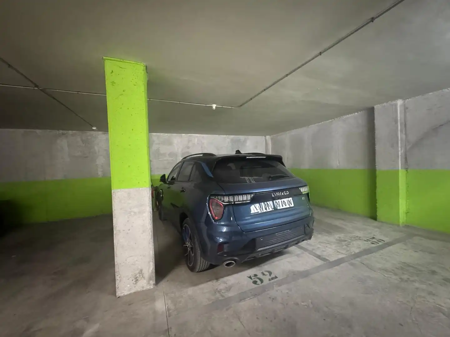 Parking de Piso en venta en Elche / Elx con Amueblado y Balcón