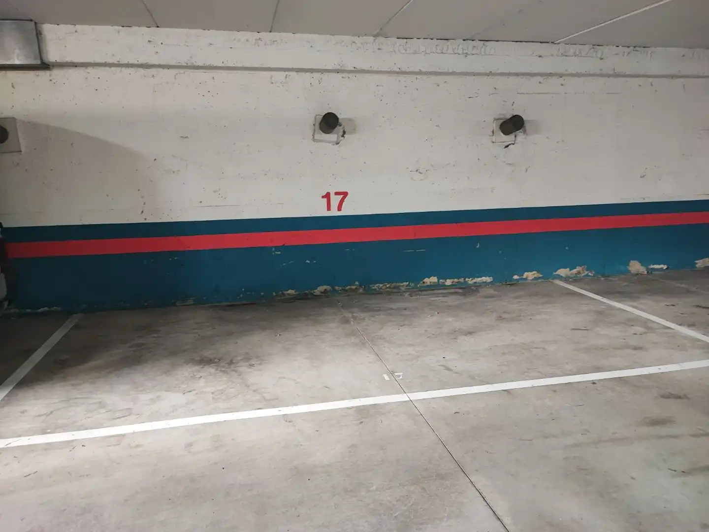Parking de Oficina de alquiler en Basauri  con Internet