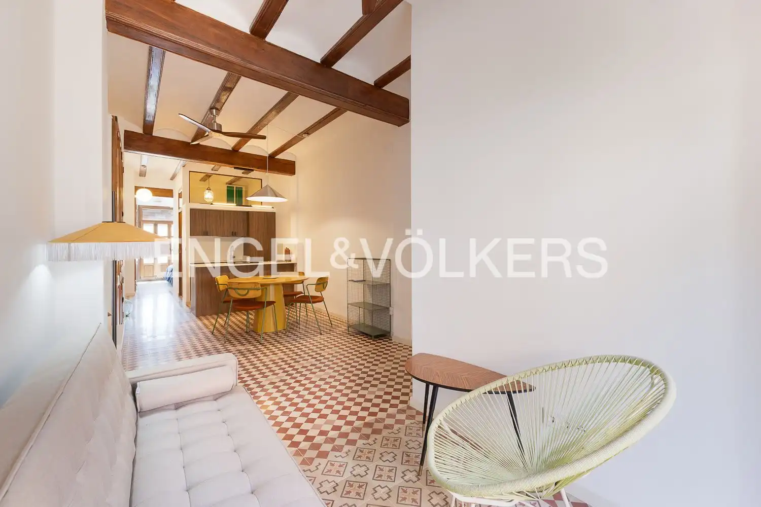 Außenansicht von Wohnung zur Miete in Valencia mit Heizung und Balkon