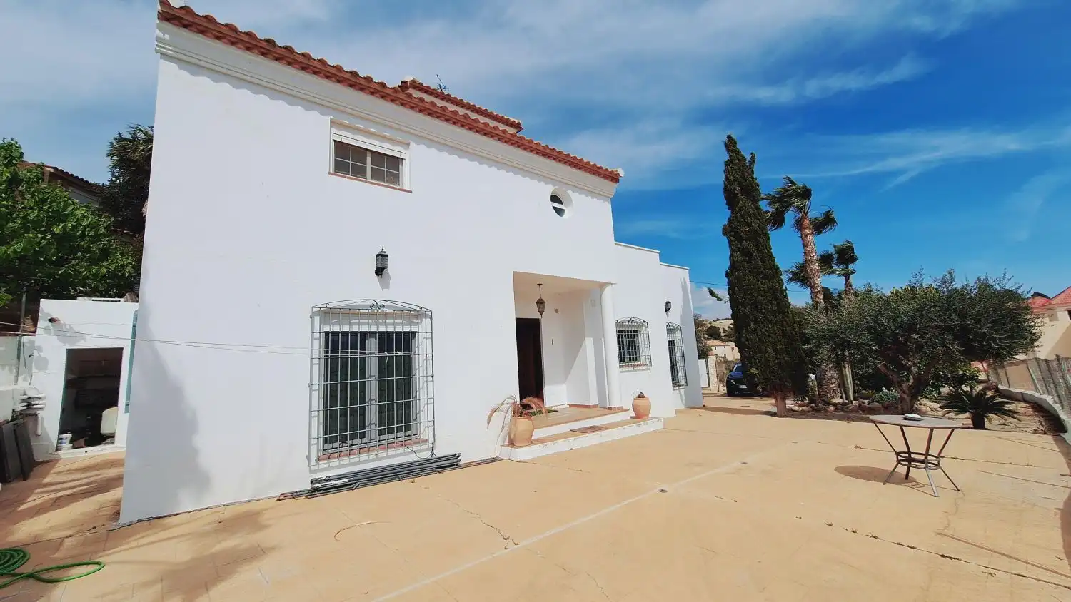 Vista exterior de Casa o xalet en venda en Los Gallardos amb Aire condicionat