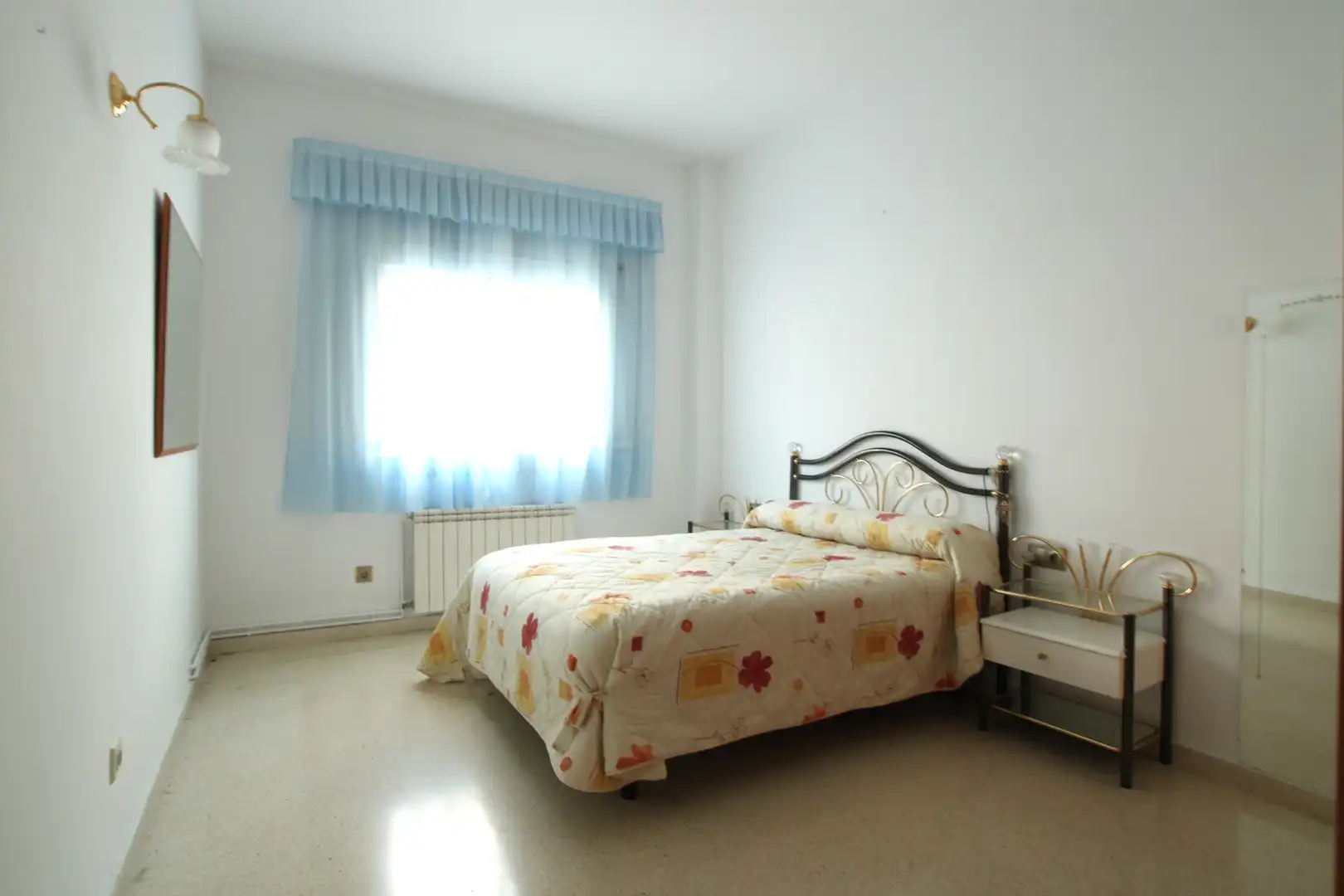 Schlafzimmer von Erdgeschoss zum Verkauf in Argentona mit Heizung und Möbliert