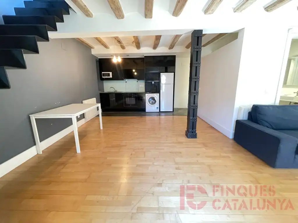 Sala d'estar de Dúplex en venda en Girona