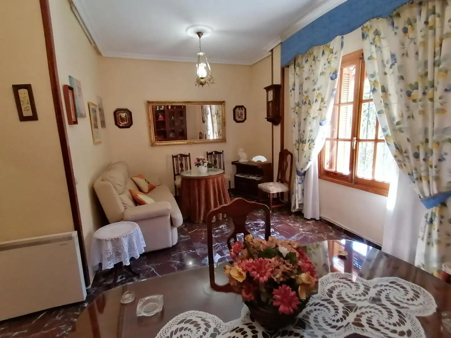 Sala de estar de Piso de alquiler en Jaén con Amueblado