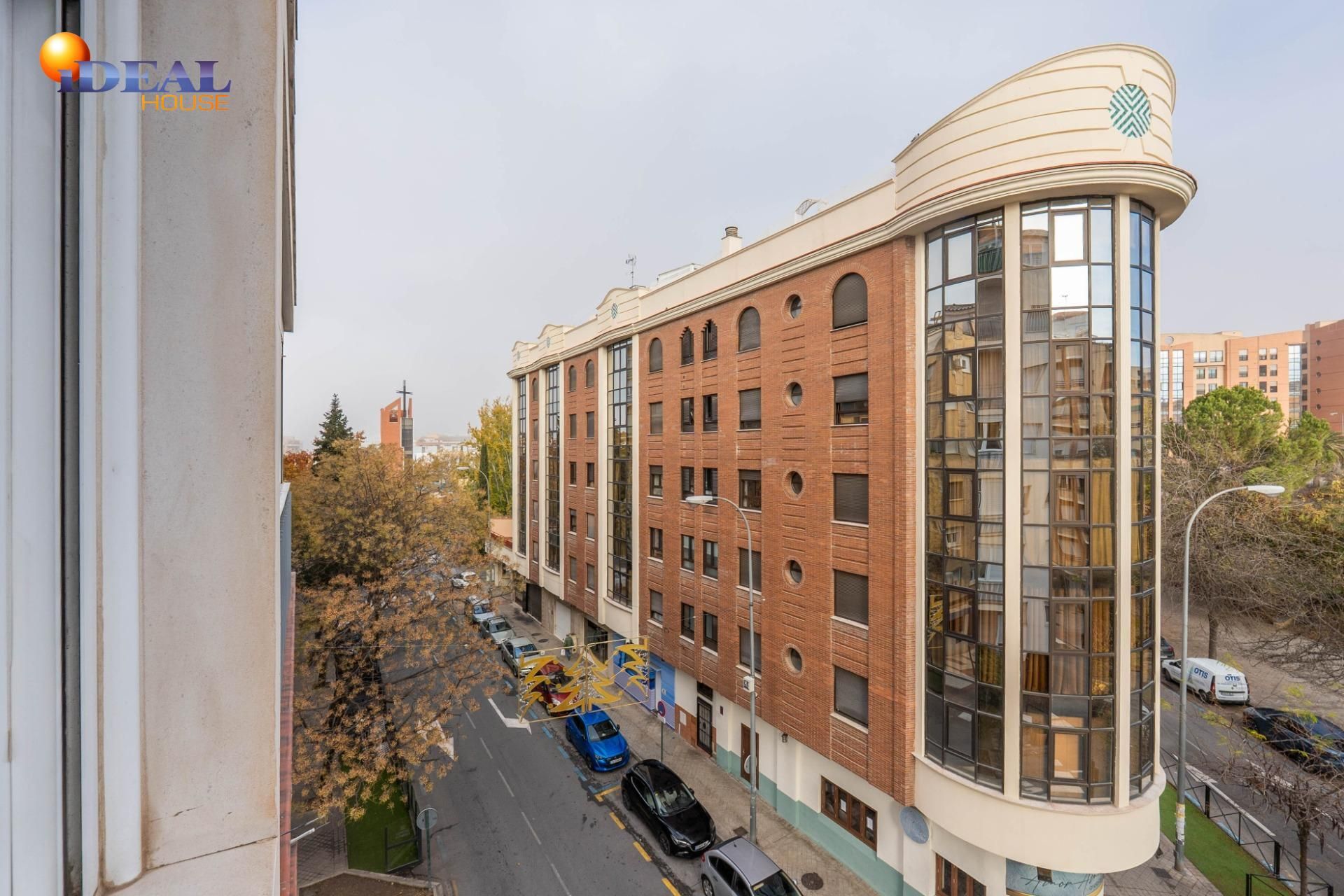 Vista exterior de Pis en venda en  Granada Capital