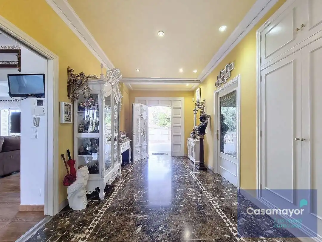 Houses for sale in Sol y Luz