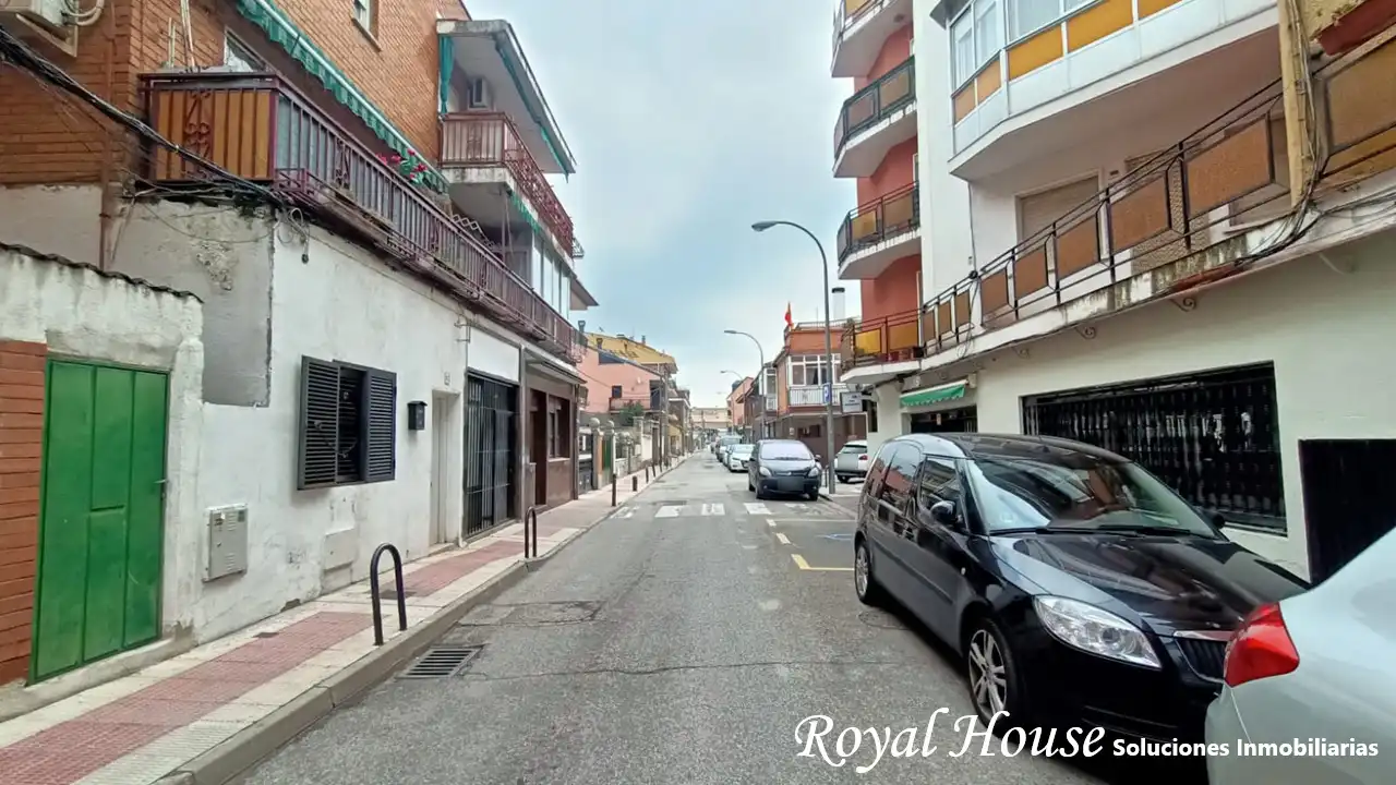 Vista exterior de Local en venda en Collado Villalba