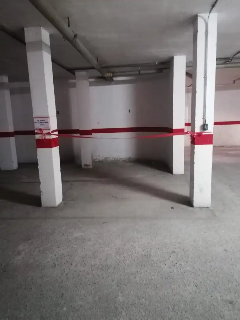 Parkplatz von Garage zur Miete in Murcia