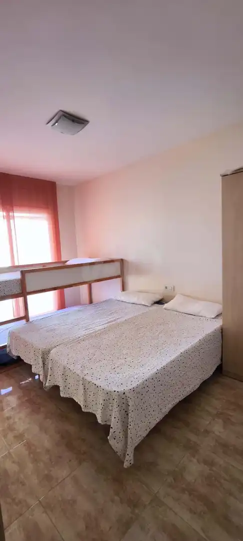 Dormitori de Casa adosada en venda en L'Aldea amb Aire condicionat, Calefacció i Terrassa