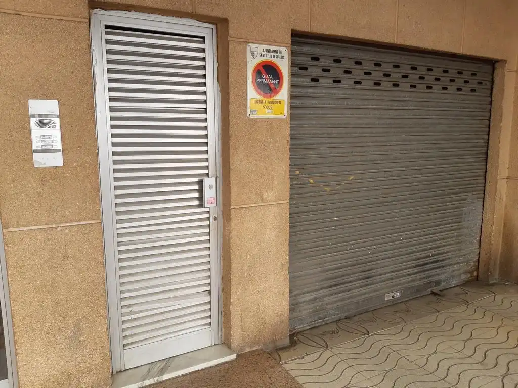 Garaje en venta en Sant Feliu de Guíxols