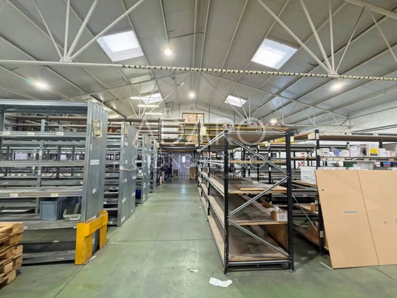 Nau industrial en venda en Torrejón de Ardoz