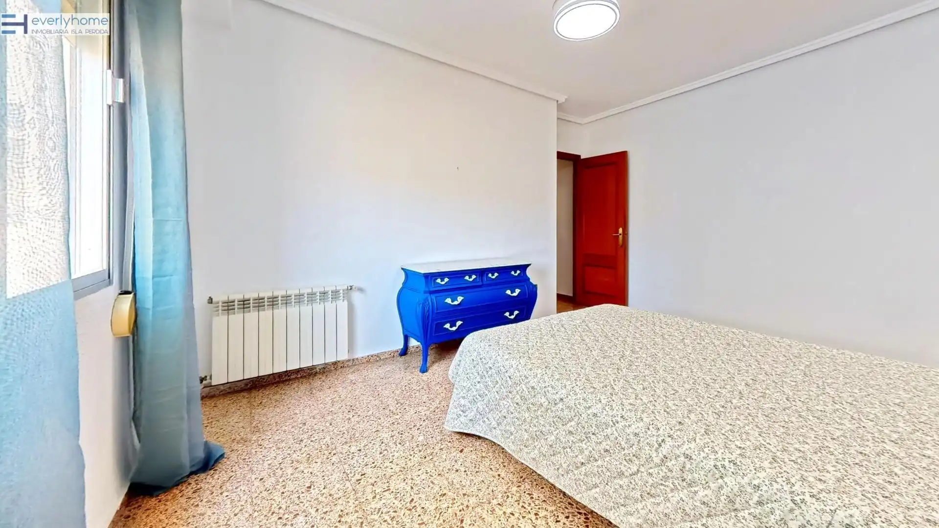 Bedroom of Flat for rent in Valencia  with Furnished and Balcony