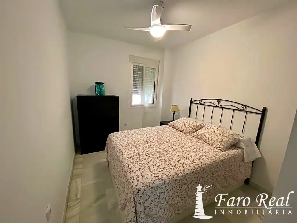 Habitación de Apartamento de alquiler en Sanlúcar de Barrameda con Aire acondicionado, Terraza y Amueblado
