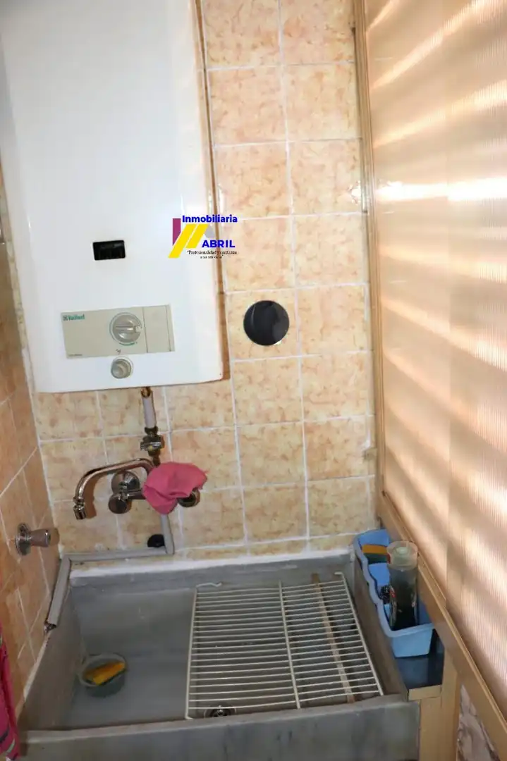 Bany de Pis en venda en Catarroja amb Aire condicionat, Terrassa i Balcó