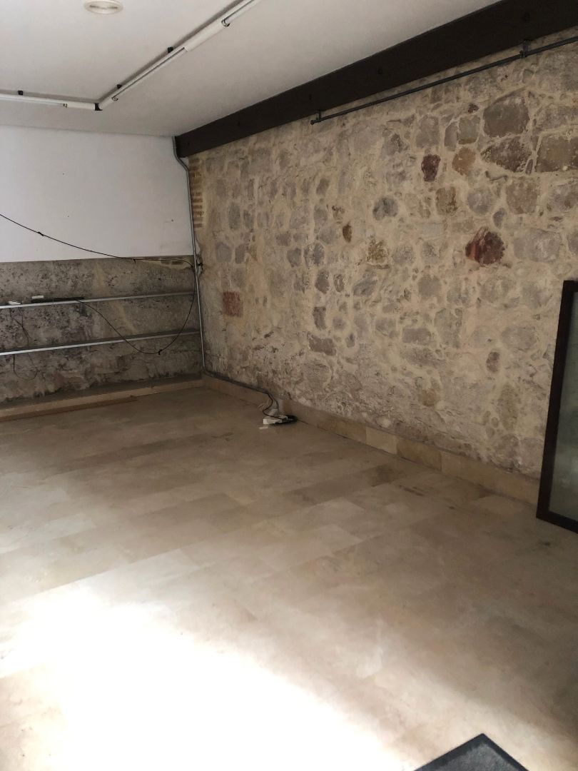 Local de alquiler en Calle Riego, 16, Casco Antiguo