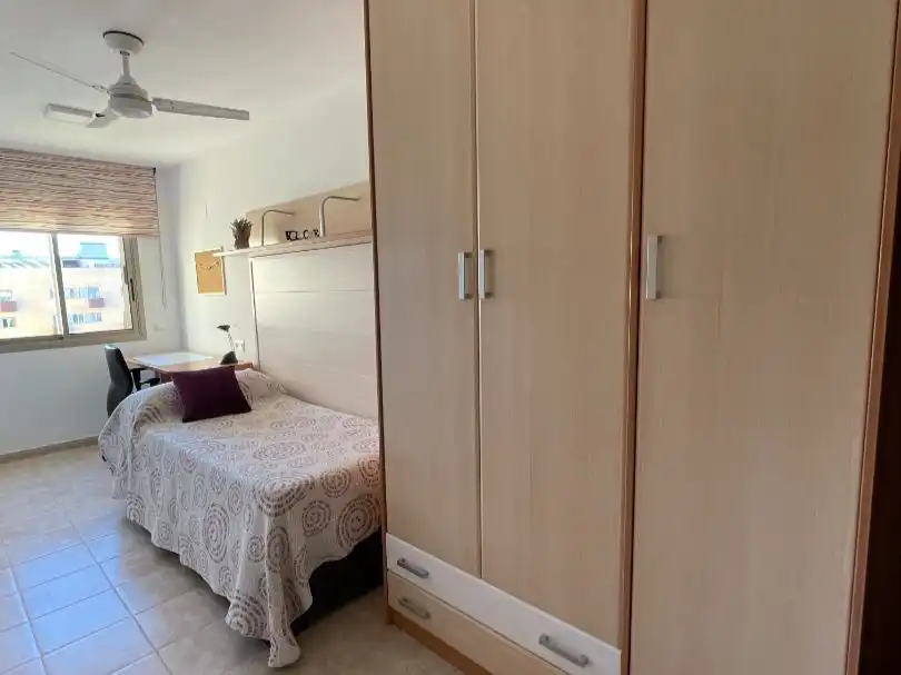 Bedroom of Flat for share in Vila-seca  with Heating, Terrace and Swimming Pool