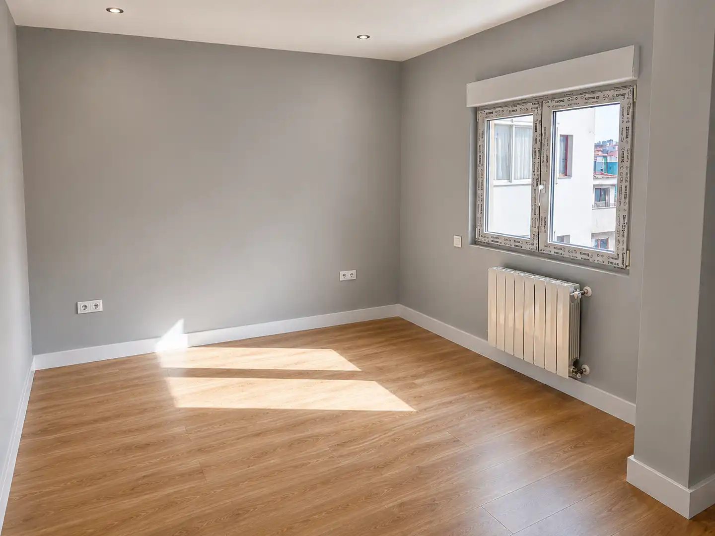 Habitación de Piso de alquiler en Santander con Calefacción, Trastero y Horno