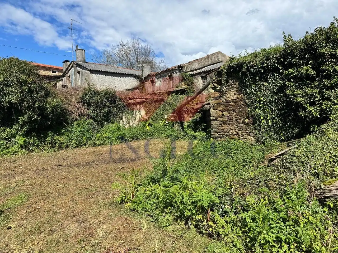 Finca rústica en venda en Abegondo
